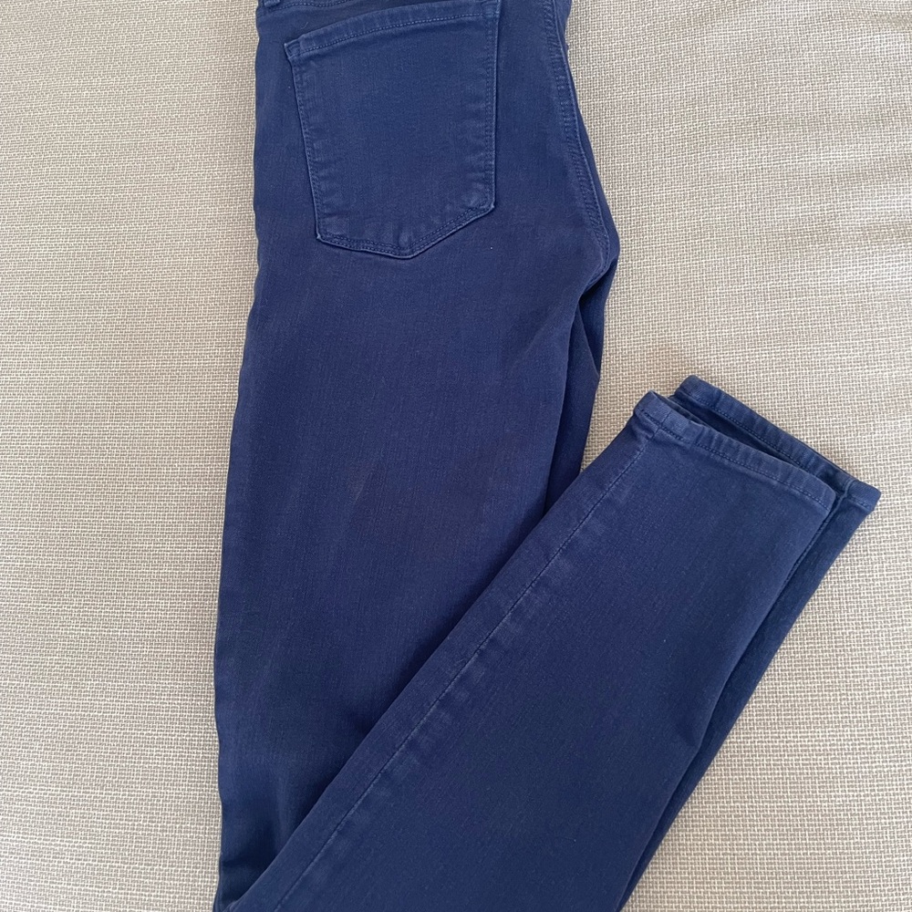 Vince size 25 like a new